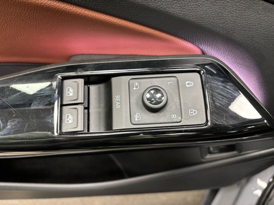 VW ID.4 77 Style 4Motion 5d