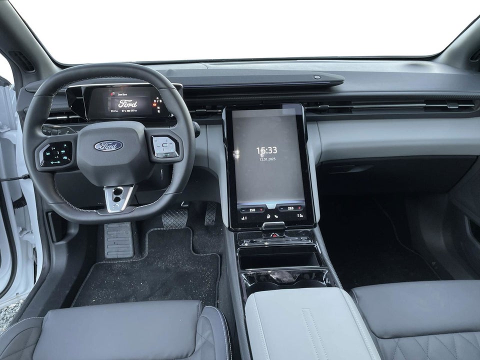 Ford Capri 77 Premium Extended Range 5d