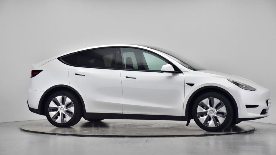 Tesla Model Y RWD 5d