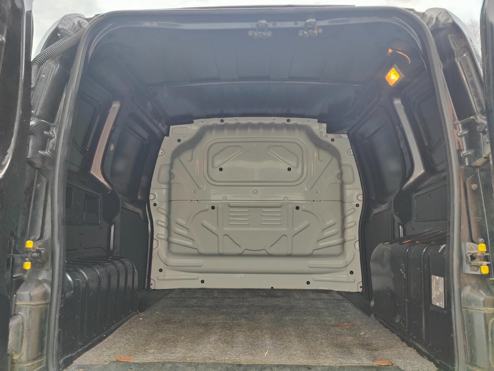 Fiat Fiorino 1,3 MJT 80 Professional Van 5d