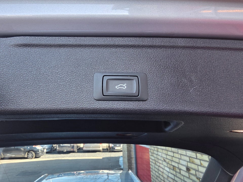 Audi A4 40 TFSi Advanced Prestige Tour plus Avant S-tr. 5d