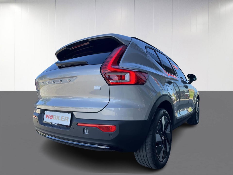 Volvo XC40 ReCharge Extended Range Plus 5d