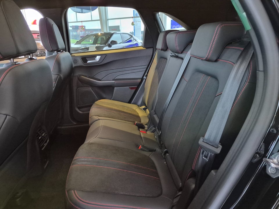 Ford Kuga 2,5 PHEV ST-Line X CVT 5d