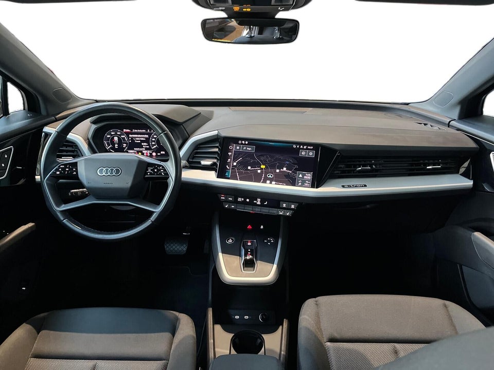 Audi Q4 e-tron 45 Progress 5d