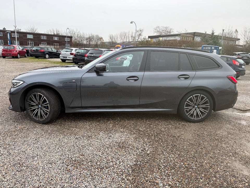 BMW 330e 2,0 Touring M-Sport aut. 5d
