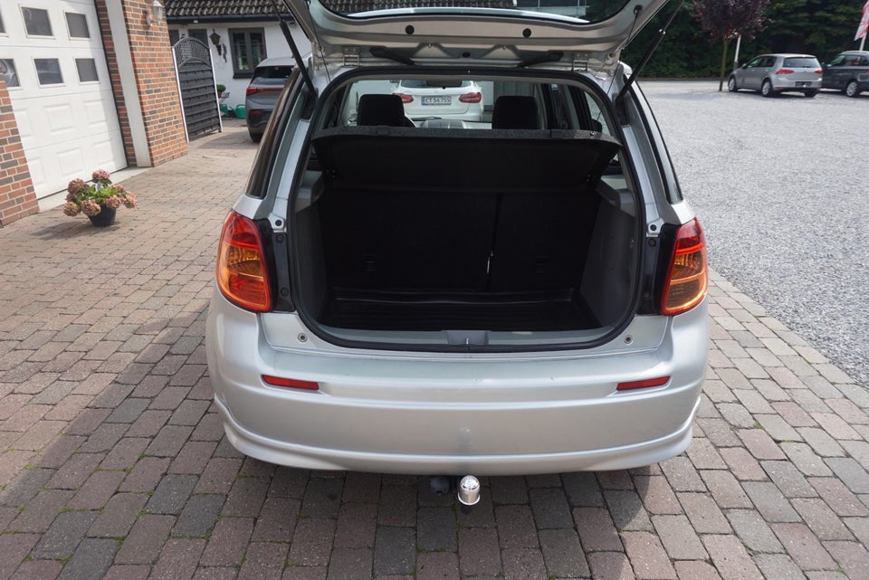 Suzuki SX4 1,6 CombiBack S 5d