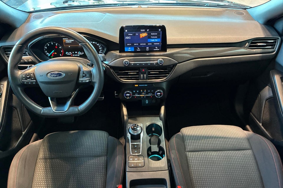 Ford Focus 1,0 EcoBoost ST-Line stc. aut. 5d