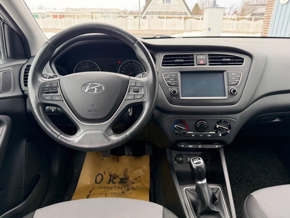 Hyundai i20 1,25 Trend 5d