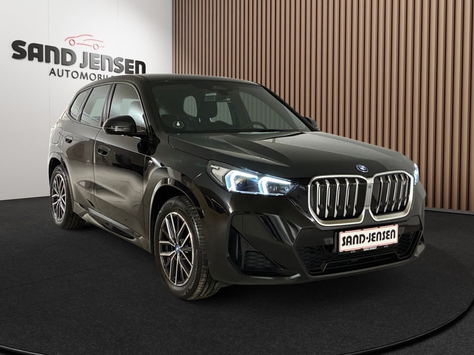 BMW iX1 xDrive30 M-Sport Premium 5d