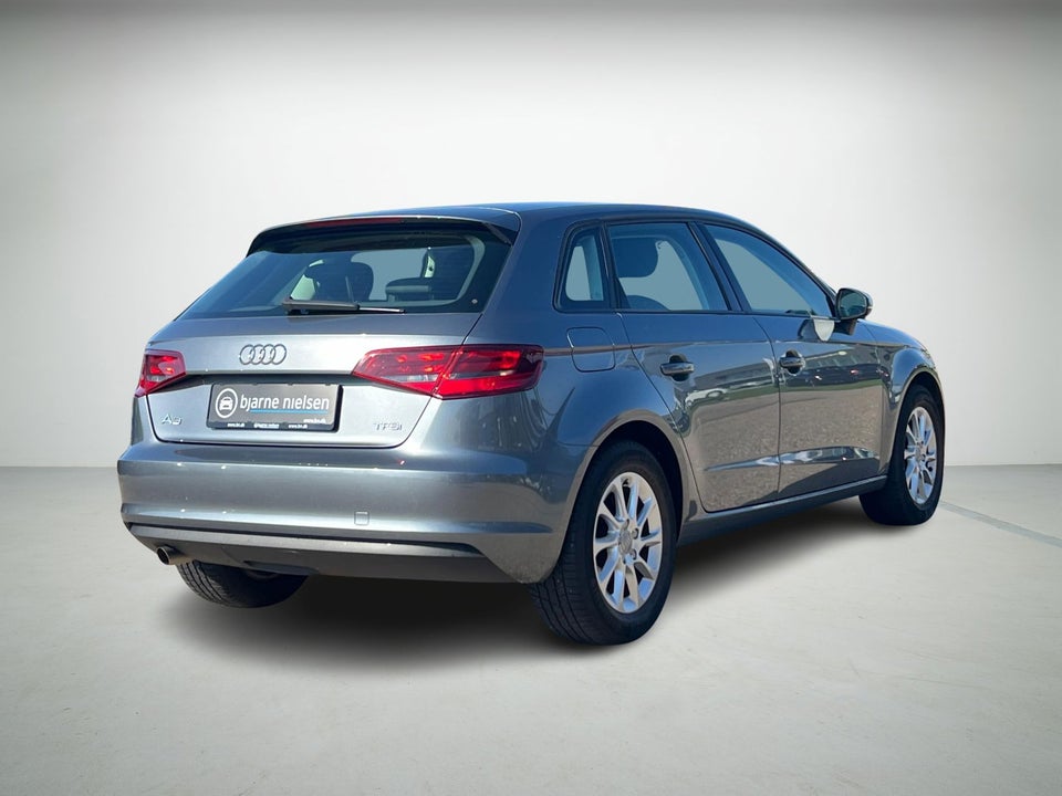 Audi A3 1,2 TFSi 110 Ambition Sportback 5d