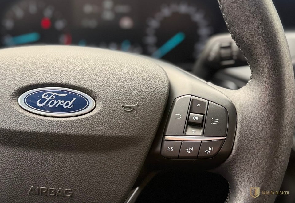 Ford Focus 1,0 EcoBoost mHEV Titanium Style stc. 5d