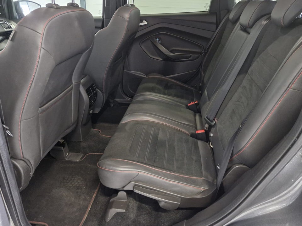 Ford Kuga 1,5 EcoBoost ST-Line 5d