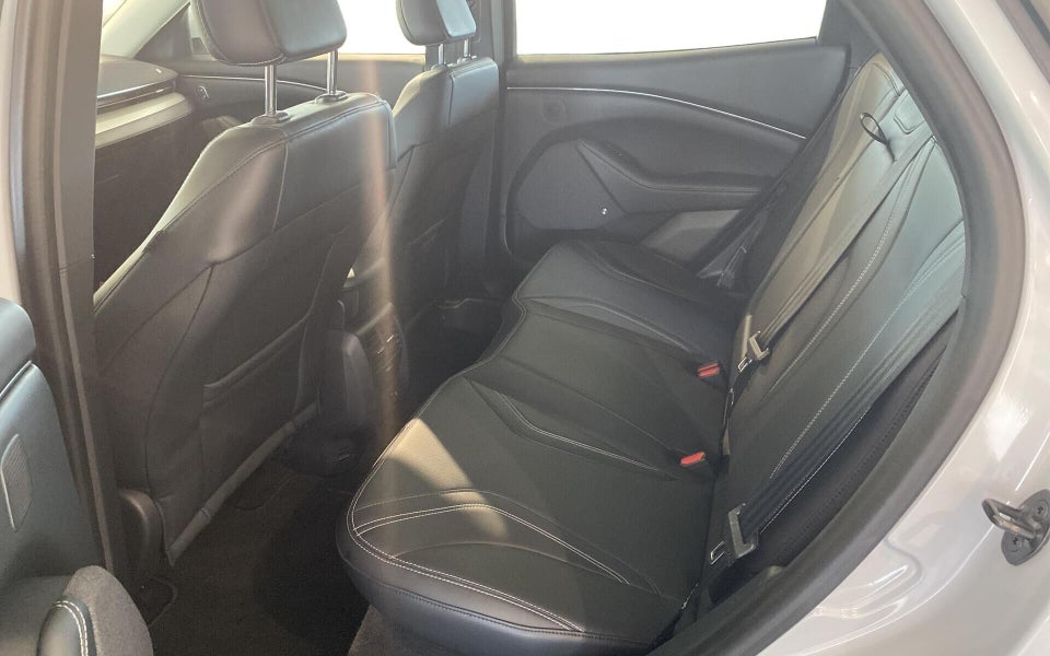 Ford Mustang Mach-E 88 Extended Range 5d