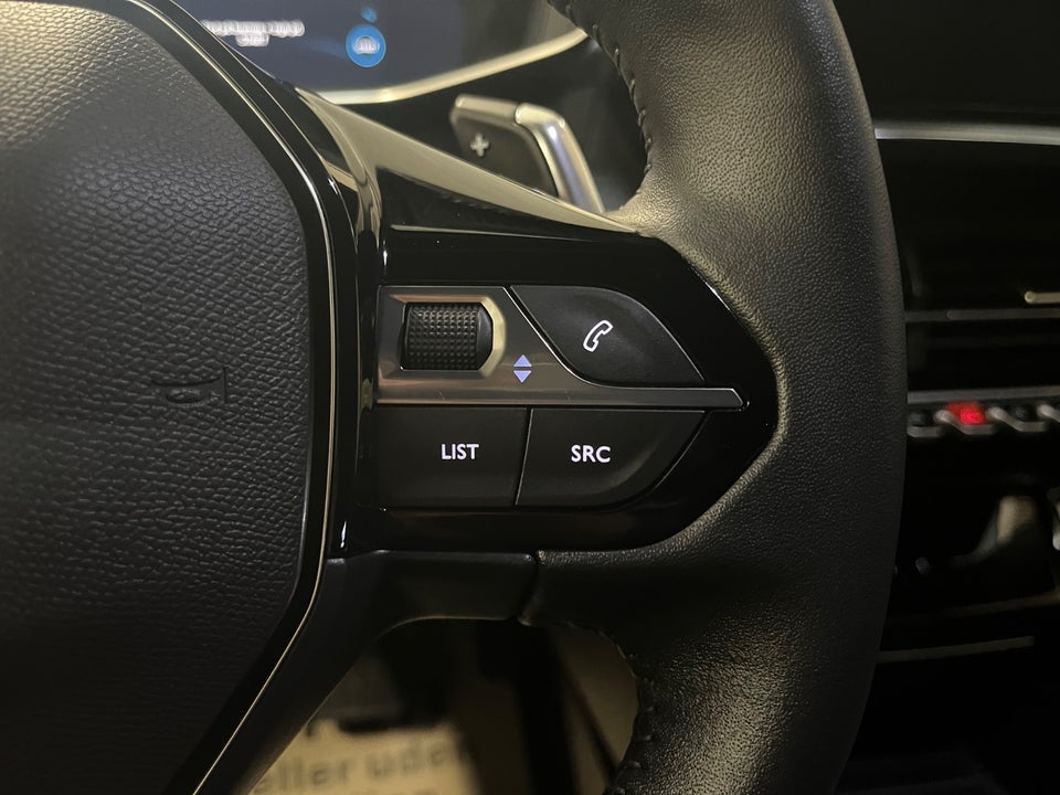 Peugeot 2008 1,2 PureTech 130 Allure EAT8 5d