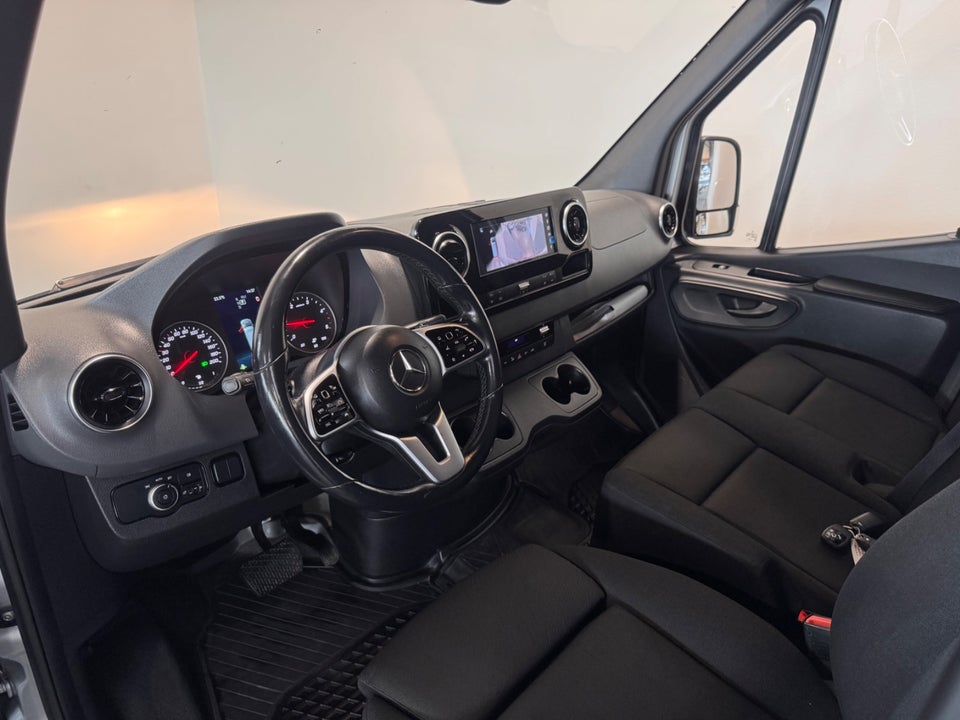 Mercedes Sprinter 317 2,0 CDi A2 Kassevogn aut. RWD