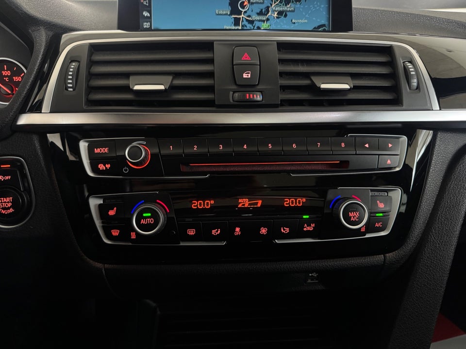 BMW 320d 2,0 Touring Advantage aut. 5d