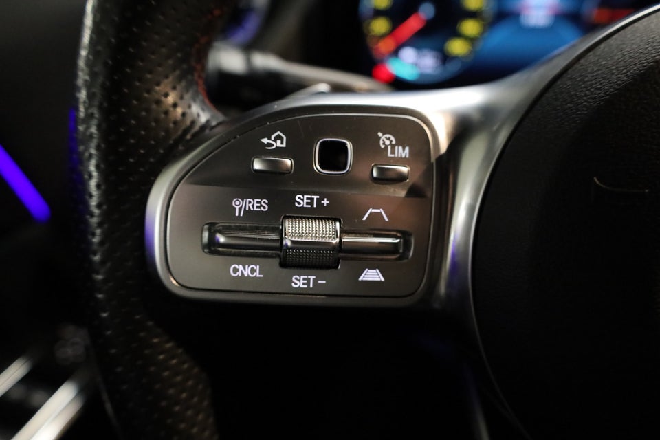 Mercedes EQA300 AMG Line 4Matic 5d