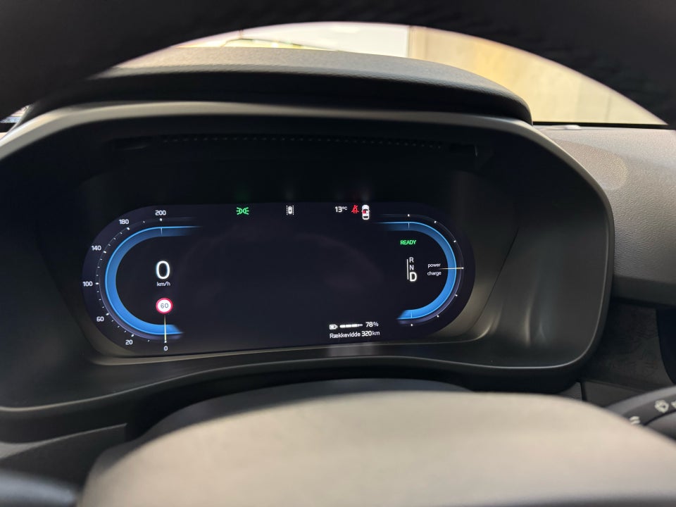 Volvo XC40 P6 ReCharge Core 5d