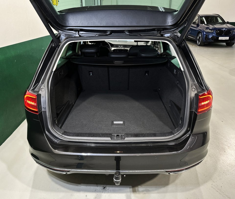 VW Passat 1,4 TSi 150 R-line Variant DSG BMT 5d