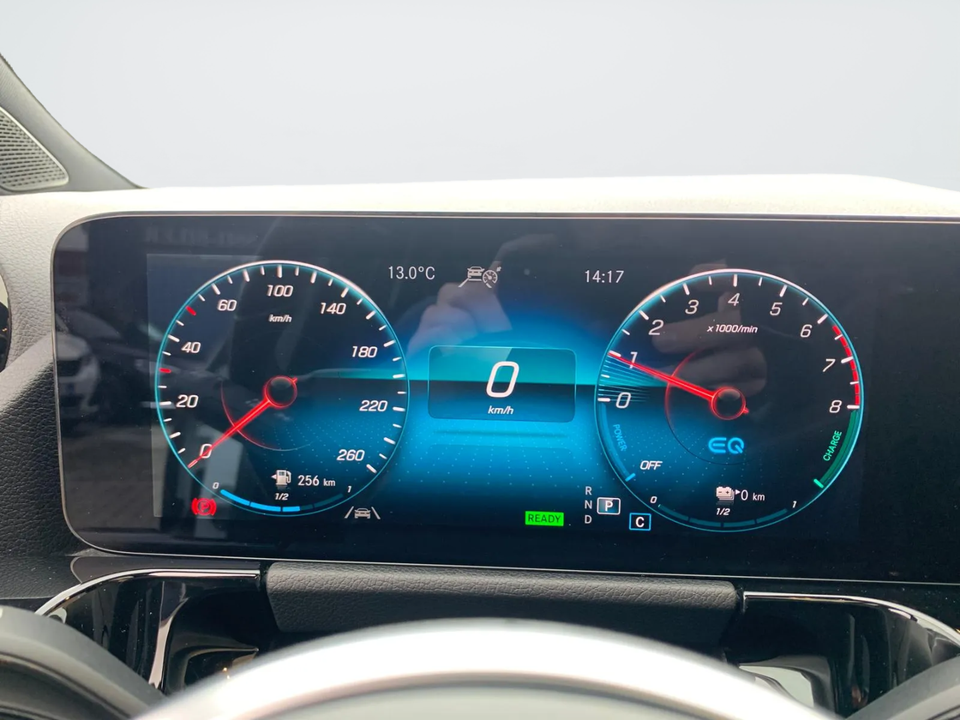 Mercedes GLA250 e 1,3 aut. 5d