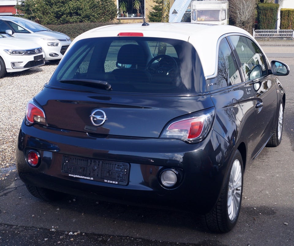 Opel Adam 1,0 T 90 Glam 3d