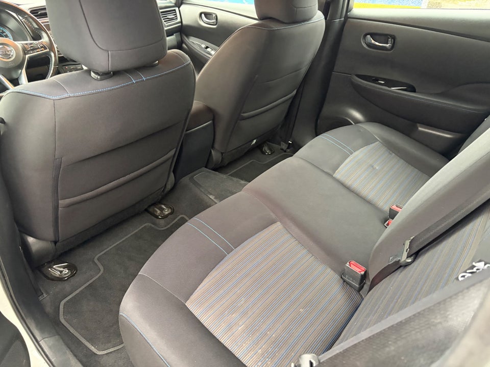 Nissan Leaf 40 Acenta 5d