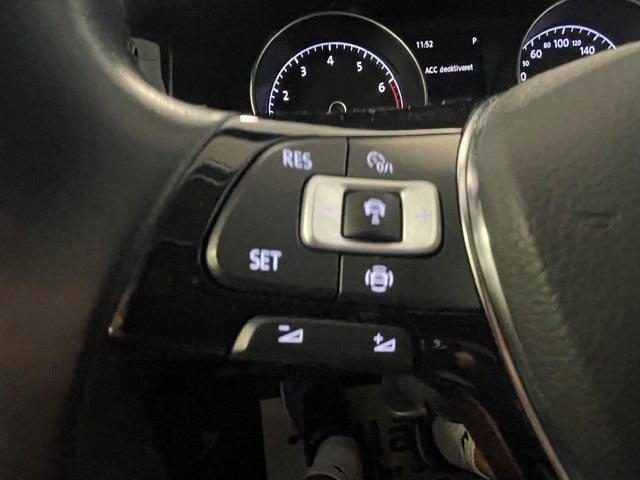 VW Golf VII 1,5 TSi 150 Highline DSG 5d