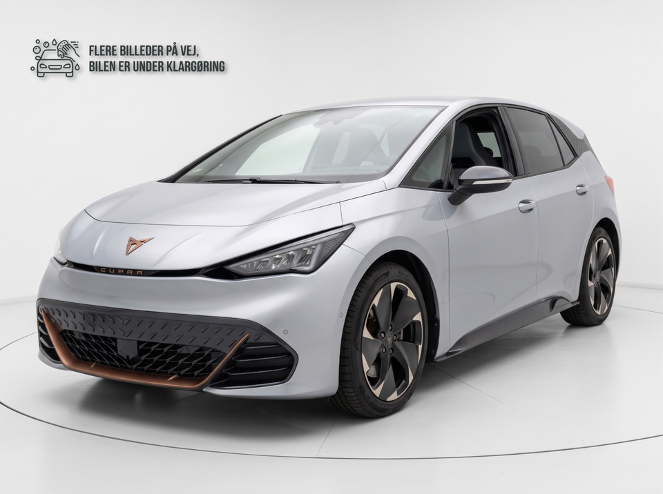 Cupra Born 77 e-Boost Dinamica Pack 5d