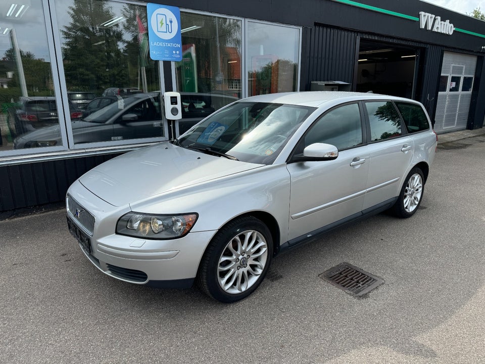 Volvo V50 1,6 Life 5d