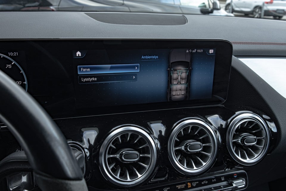 Mercedes EQA250 AMG Line 5d