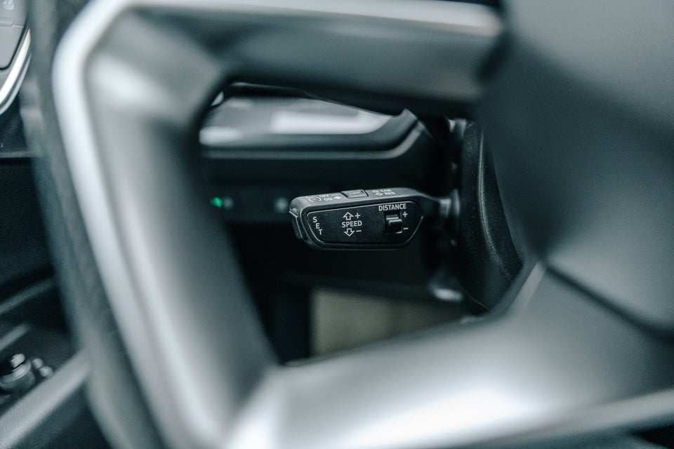 Audi Q4 e-tron 40 S-line Sportback 5d