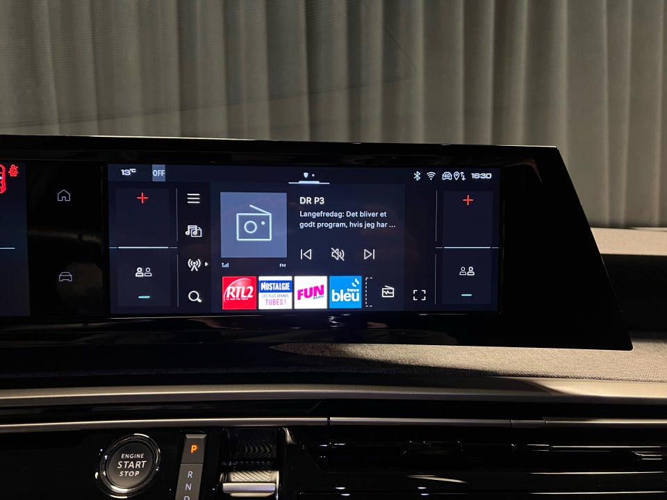 Peugeot e-3008 77 Allure 5d