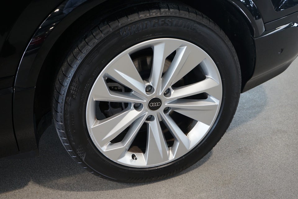 Audi Q6 e-tron S-line performance 5d