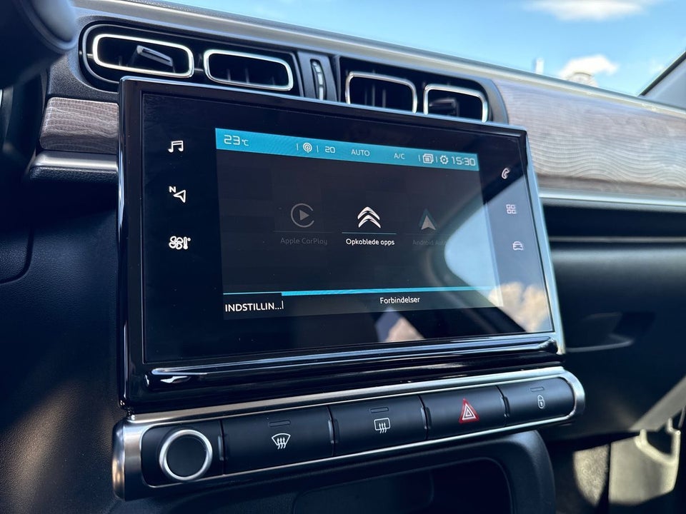 Citroën C3 1,2 PureTech 83 Shine Sport 5d