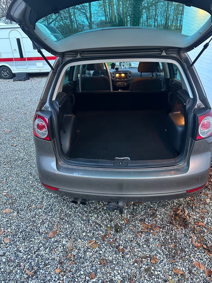 VW Golf Plus 2,0 TDi Comfortline DSG Van 5d