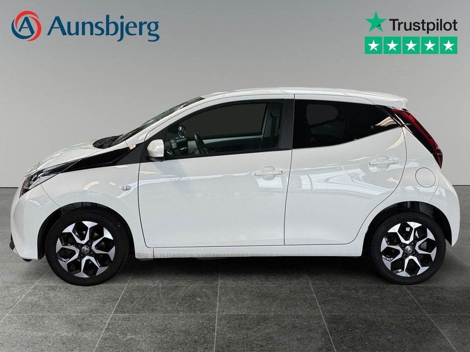 Toyota Aygo 1,0 VVT-i x-press 5d