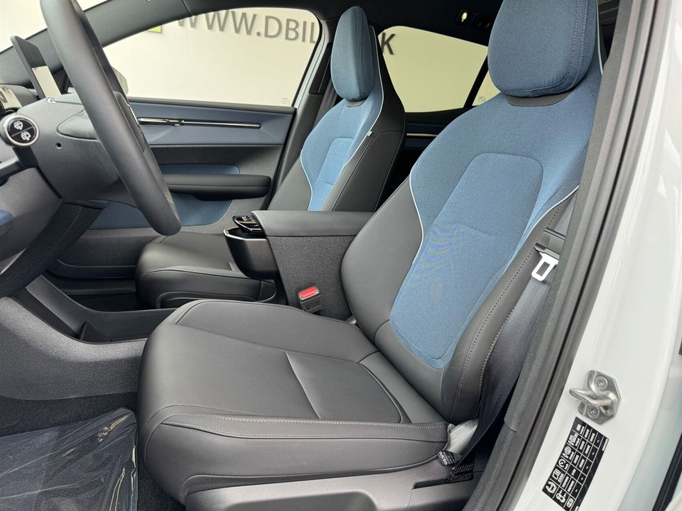 Volvo EX30 Twin Performance Ultra 5d
