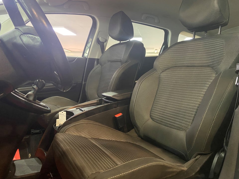 Renault Grand Scenic IV 1,2 TCe 130 Zen 7prs 5d