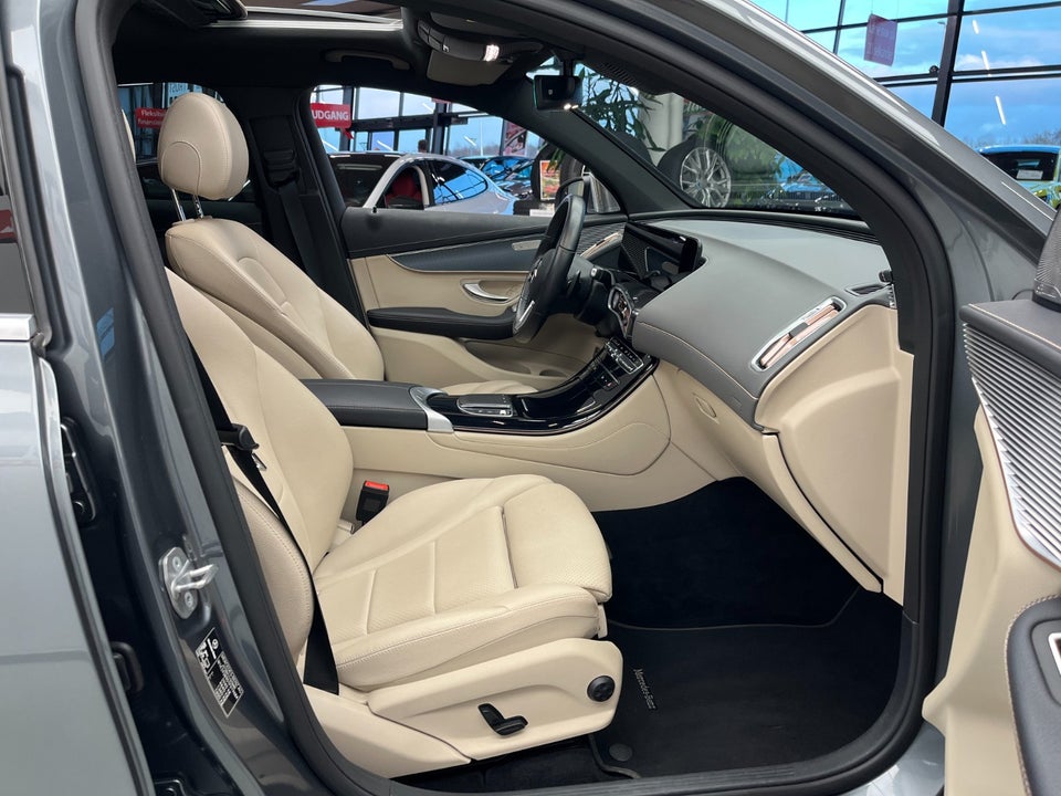 Mercedes EQC400 4Matic 5d