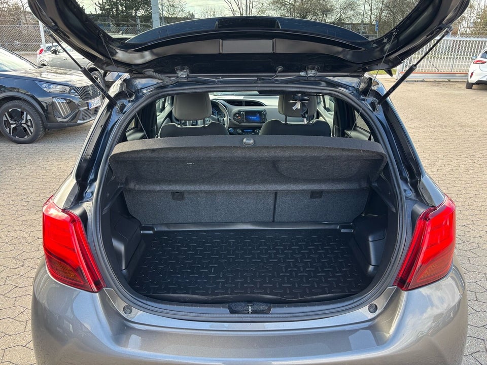 Toyota Yaris 1,5 Hybrid Delight e-CVT 5d