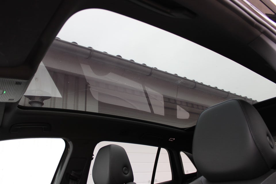 VW ID.4 77 Pro Performance Tech 5d