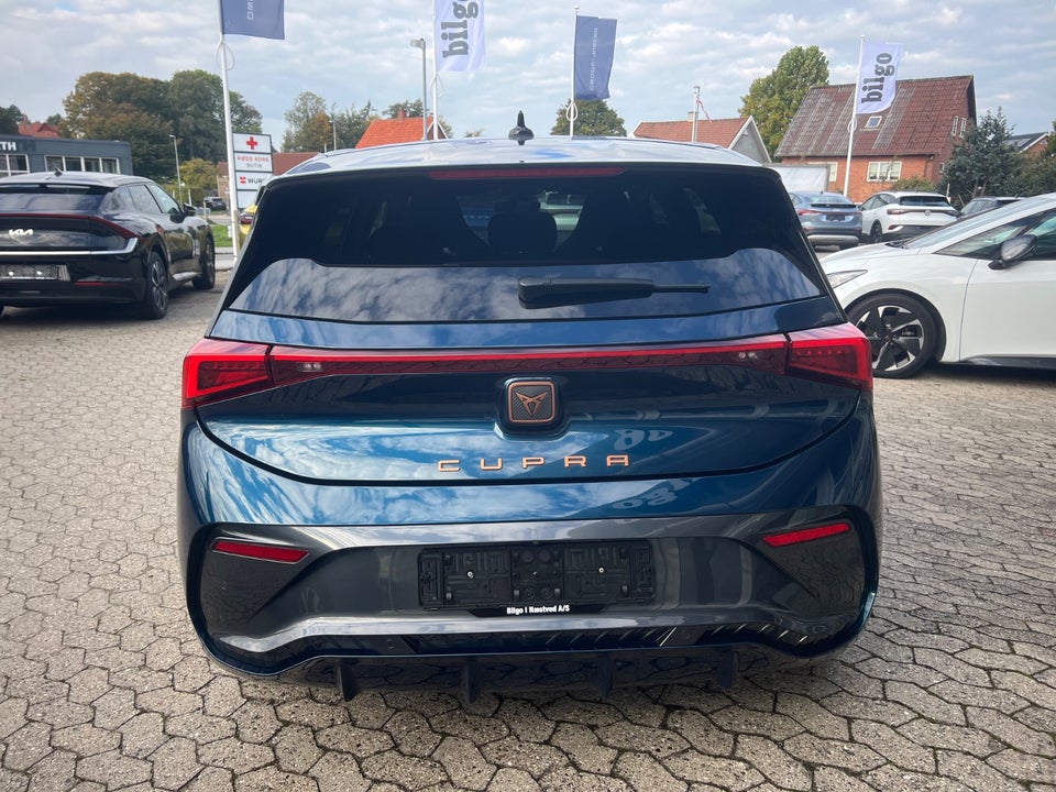 Cupra Born 58 e-Boost High 5d