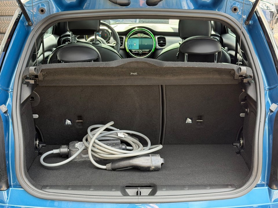 MINI Cooper SE Maximise 3d