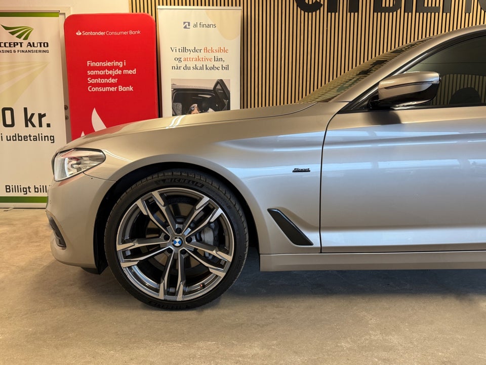 BMW 530i 2,0 Sport Line aut. 4d