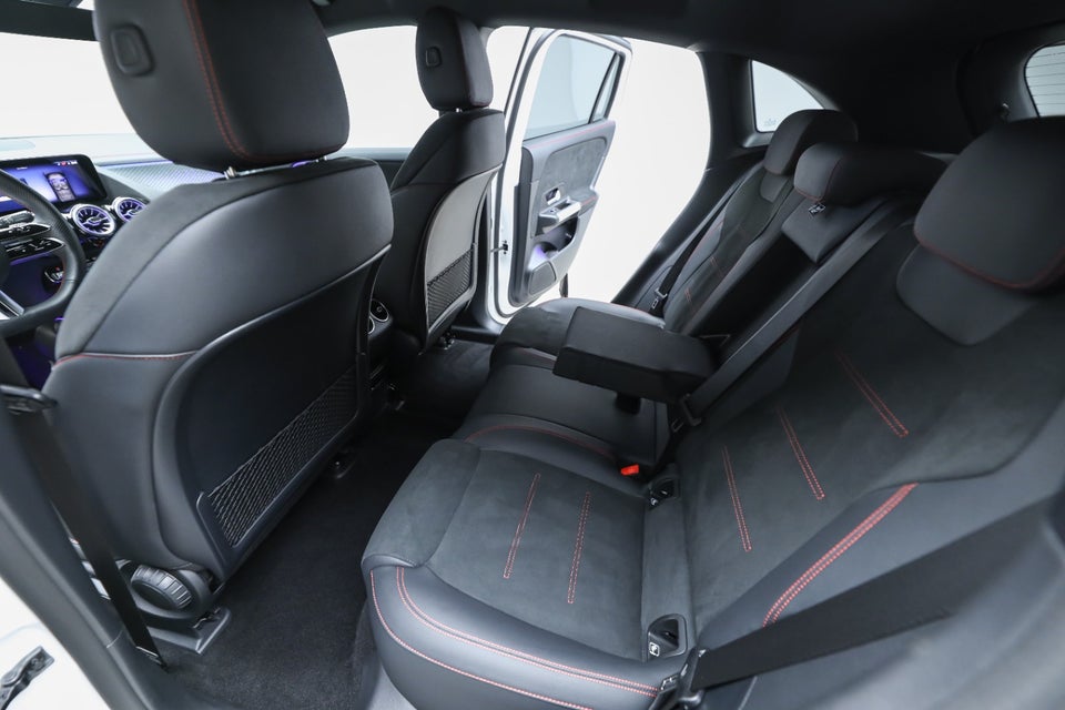 Mercedes EQA250+ AMG Advance 5d