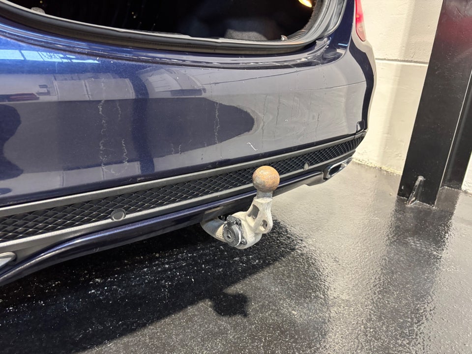 Mercedes C220 d 2,2 AMG Line aut. 4d