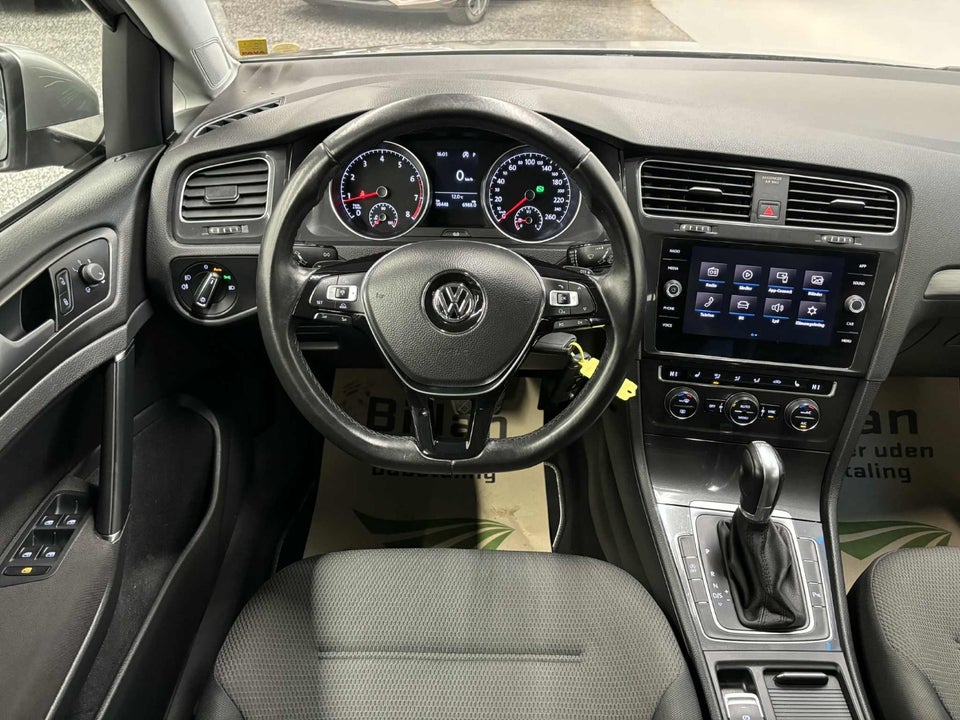 VW Golf VII 1,5 TSi 130 Comfortline DSG 5d