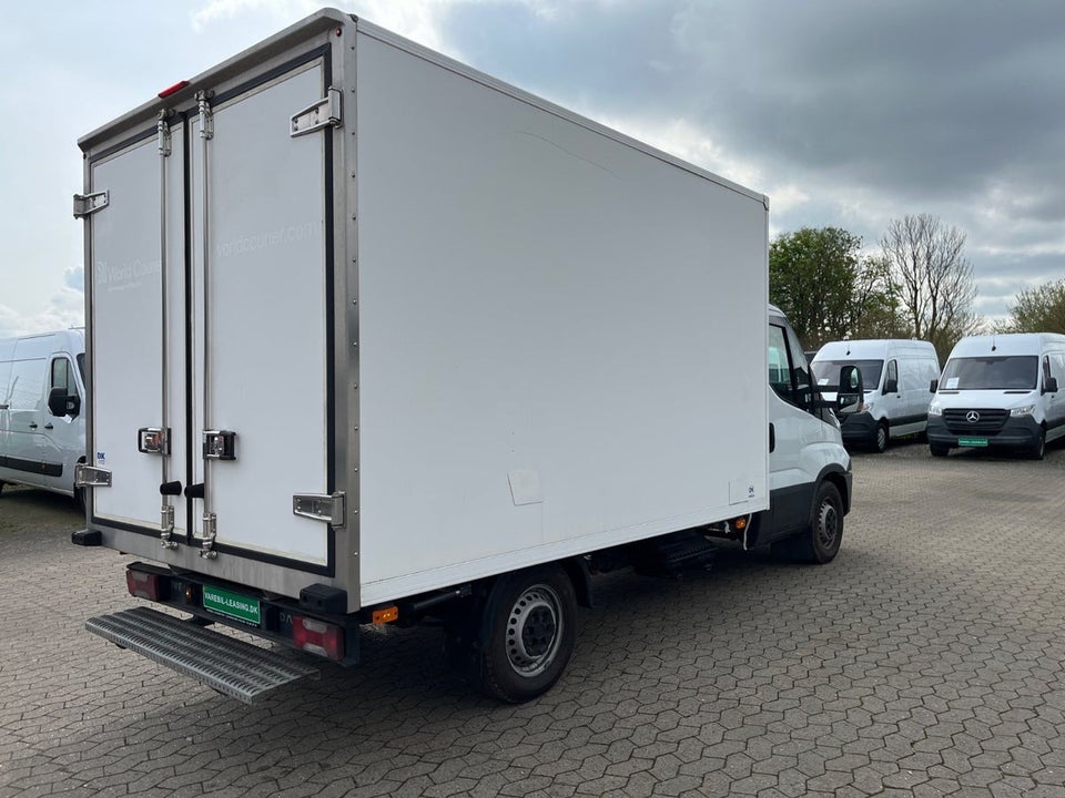Iveco Daily 3,0 35S17 Kølevogn 2d