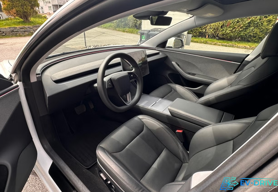 Tesla Model 3 Long Range RWD 4d