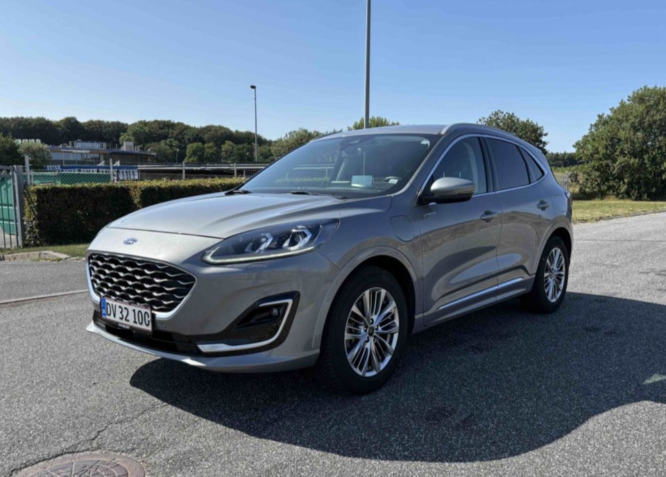Ford Kuga 2,5 PHEV Vignale CVT 5d